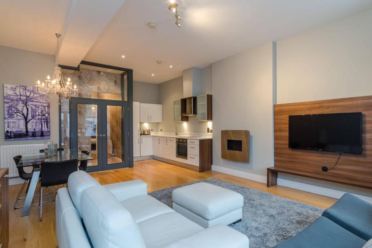 Fitzrovia Mansion Apartments In Belfast'S Cathedral Quarter ภายนอก รูปภาพ