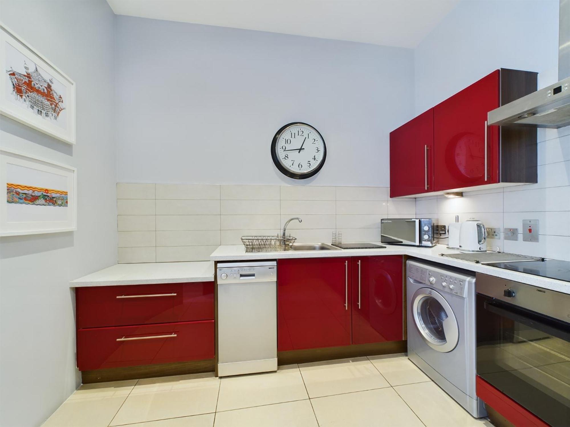 Fitzrovia Mansion Apartments In Belfast'S Cathedral Quarter ภายนอก รูปภาพ