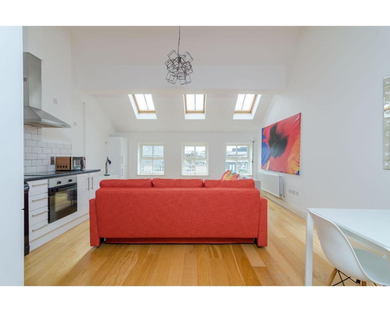 Fitzrovia Mansion Apartments In Belfast'S Cathedral Quarter ภายนอก รูปภาพ